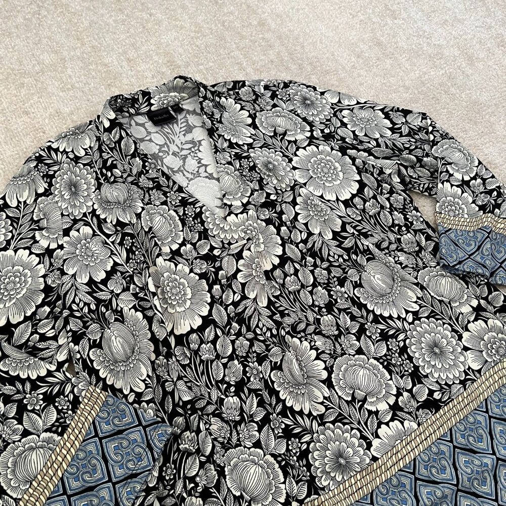 ๐ 4/$20 Rafaella Summer Floral Stretch Tunic Blouse Top L - Picture 3 of 8
